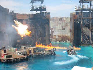 Illustration for article titled They're still doing a Waterworld show at Universal Studios - and it actually looks amazing!